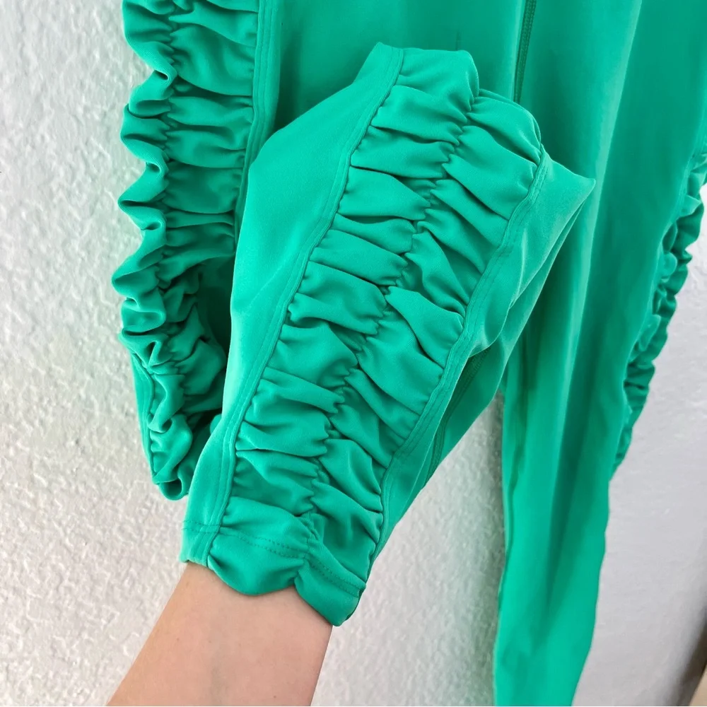Thrive Societe T31L155 Green Ruffled Leggings Size Small - Picture 7 of 12